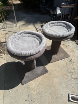 Large Cat Bed Scratchers 25”Tall (3 Available)