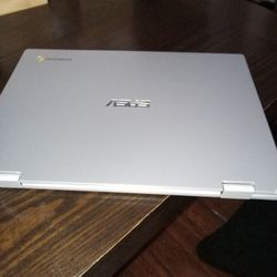 Intel Asus Chromebook 25 