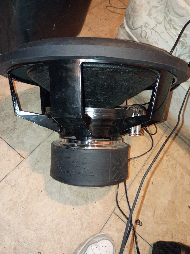 18 Inch Woofer Dual 2oms 1500 Watts