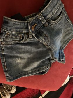 Girl’s denim shorts