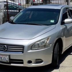 2014 Nissan Maxima