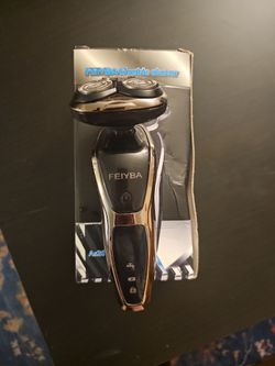 MEN'S ELECTRIC SHAVER FOR A SMOOTH SHAVING