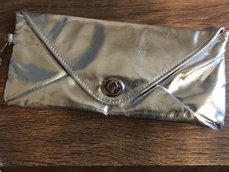 Silver clutch