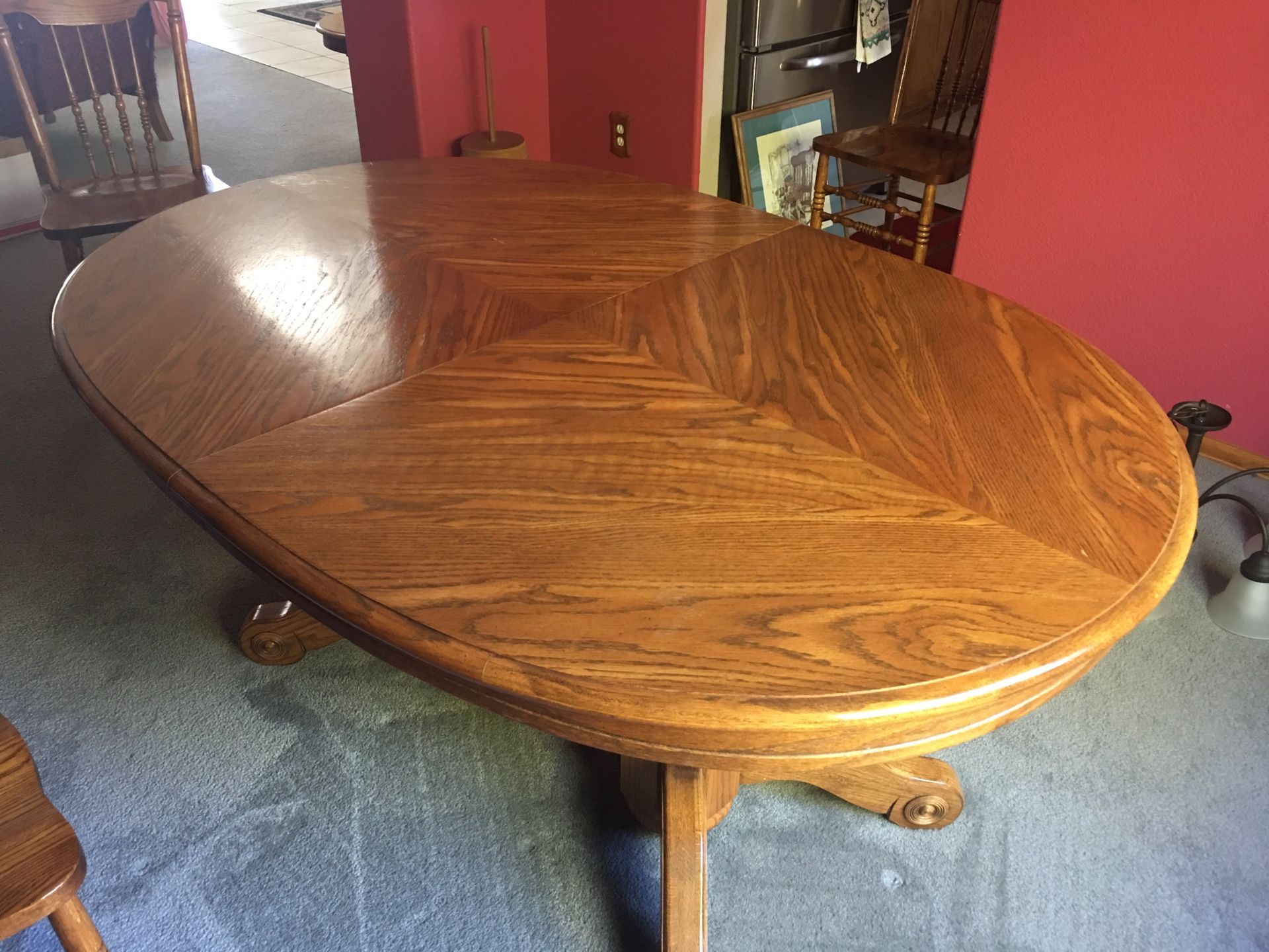 Solid oak table by Lea and 6 chairs