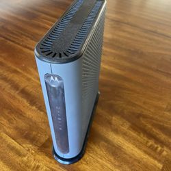 Motorola MG7700 Cable Modem 11ac WiFi Router Combo