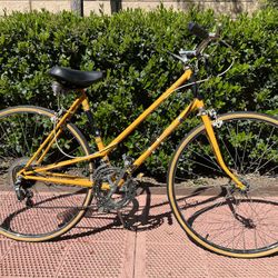 Classic Vintage Raleigh Record 27” 10-Speed Cruiser