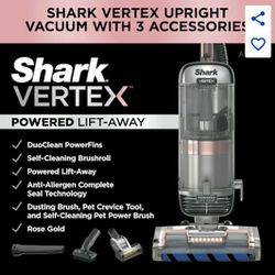 Shark Vertex Powered Lift Away I Run Back For