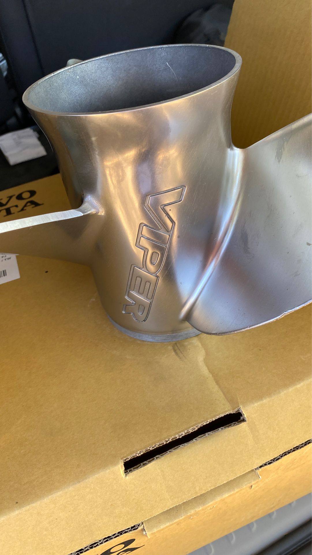 Stainless steel propeller for Volvo engines