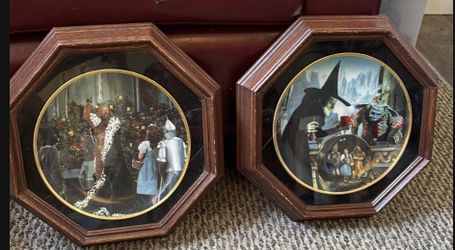 80 Cash For Both Wizard Of OZ Plates In Frame Near AV College 