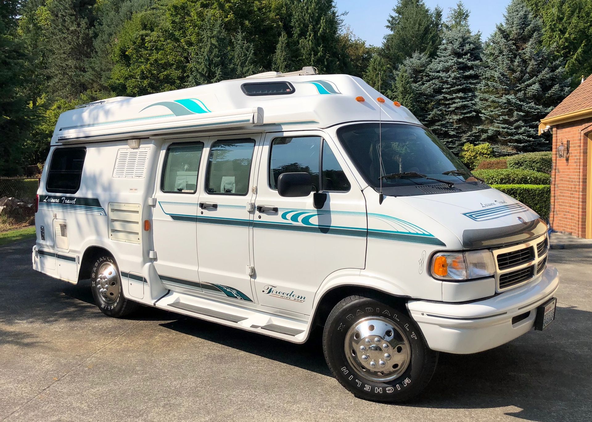 1997 Leisure Travel Freedom Wide Body
