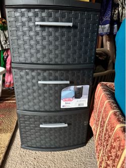 3 drawer brand new