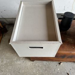 Storage box