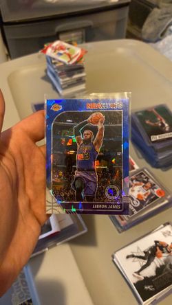 Lebron James 2019-20 Panini NBA Hoops Premium Stock Blue Cracked Ice No. 87