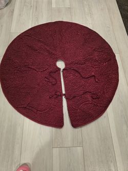 Tree Skirt $5