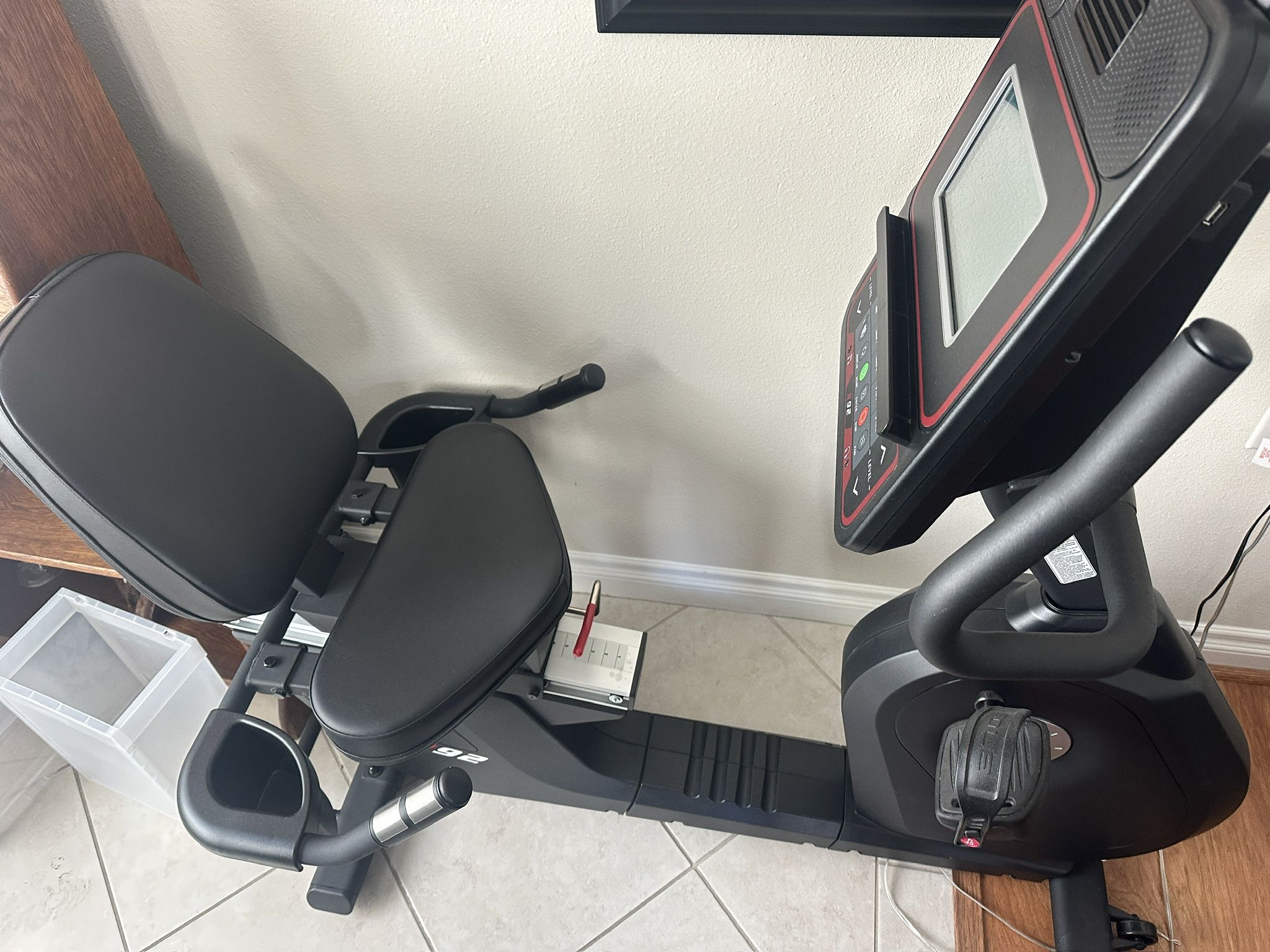 Sole R92 Recumbent Stationary Exercise Bike - Smooth & Quiet Ride