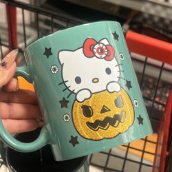 Halloween Hello Kitty Mug