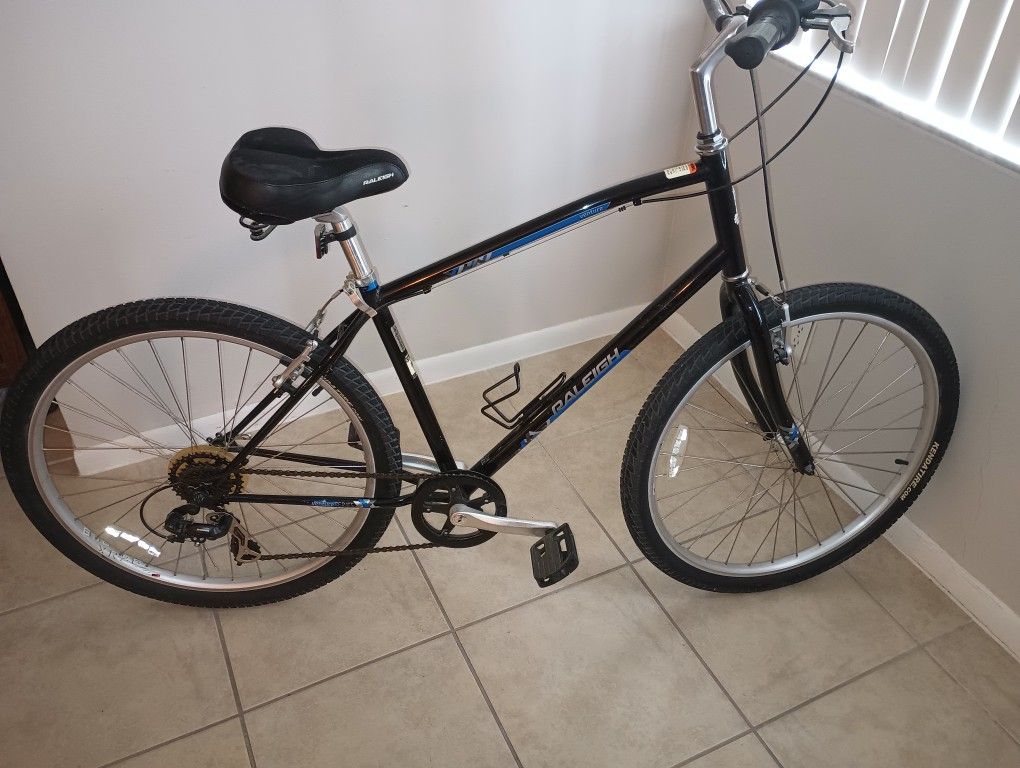 raleigh venture 7 speed
