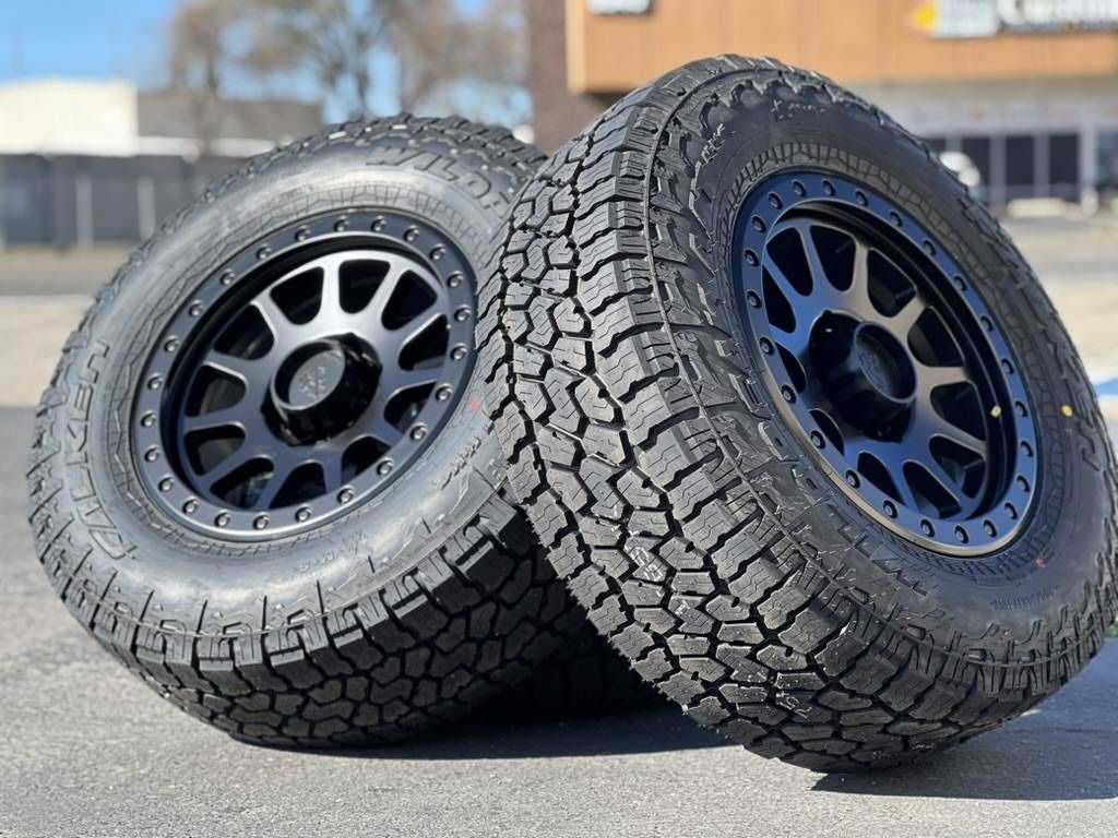 New 17-inch wheels and 265/70R17 tires for Toyota Tacoma 4Runner FJ.