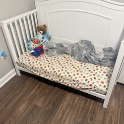 4 in 1 Baby Crib