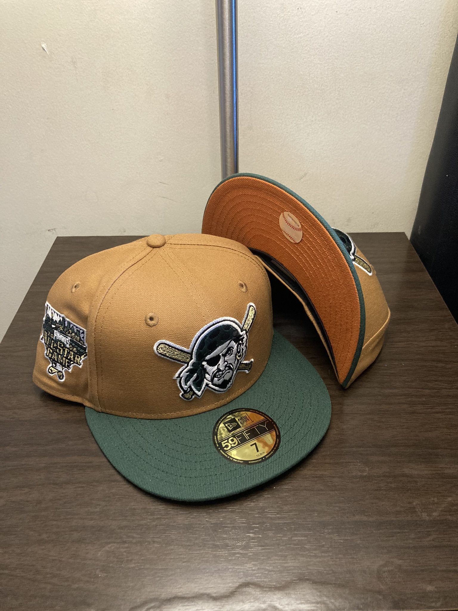 Pittsburgh Pirates Fitted Hat for Sale in Corral De Tie, CA - OfferUp