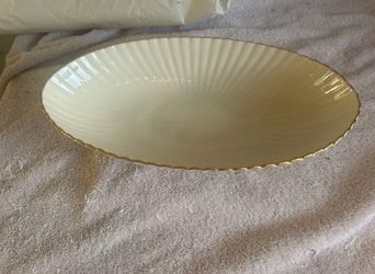 Lenox China oval bowl 24k trim