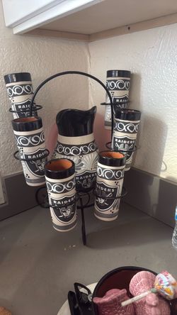 Raiders pitcher and 6 cups set with stand