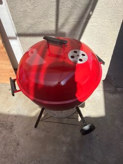 Weber azador size22 muy buenas condiciones
