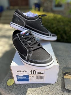 XtraTuf canvas shoes size 10