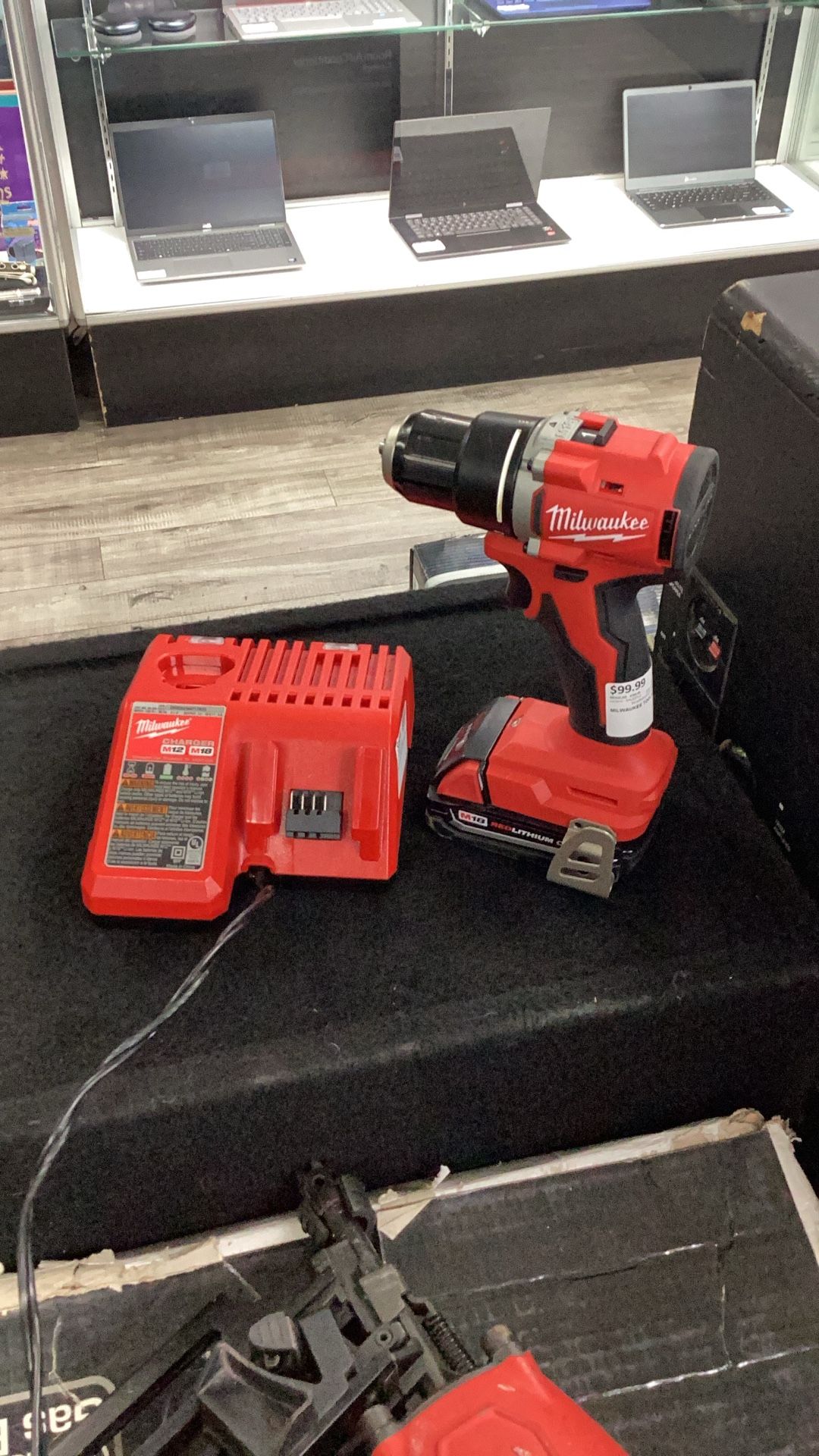 Milwaukee Tools Cordless Drill