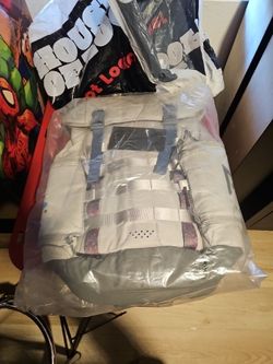 Paul George Playstation backpack 2.0