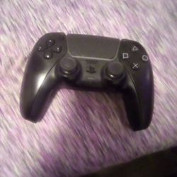 Black PS5 Controller 