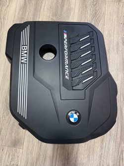 2022 BMW B58 engine cover