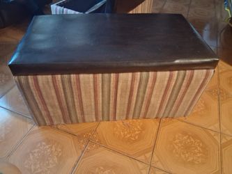 2  Cajas iguales  para almacenar juguetes