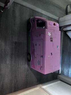 Barbie Bus With Pool