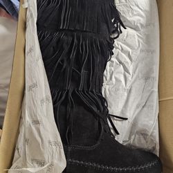 Black Mossican Boots