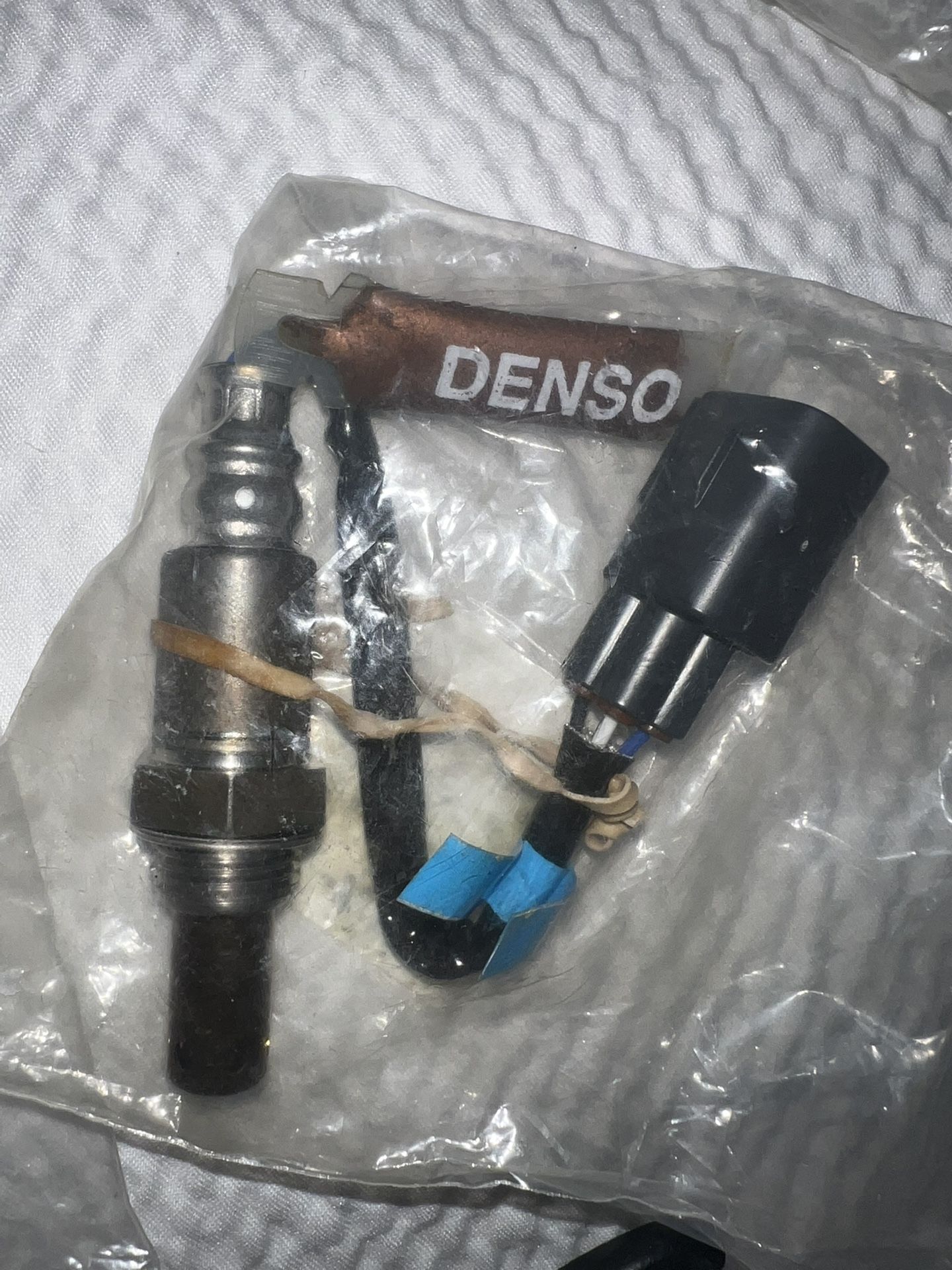 DENSO Wideband Oxygen Sensor: Upstream, 4 Wire, 8.66" Long, Heated, Exact Fit Part # (contact info removed)