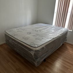 NEW QUEEN PILLOW-TOP SET MATTRESS AND BOX SPRING-2pcs 