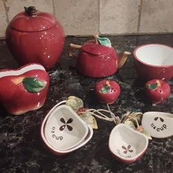 Kitchen Apple Decor