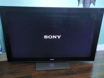 Sony Flat Screen BRAVIA 55" 1080p 240Hz LCD TV (KDL-55HX701) - Retro Gaming / Sports