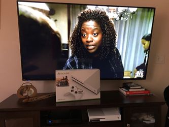 Proscan 65" 4k UHD TV w/ Xbox one S