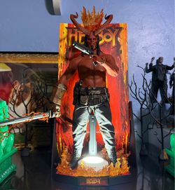 Hell Boy Hot Toys figure
