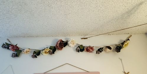 Floral garland