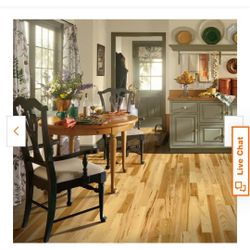 Plano Natural Hickory 3/4 in. T x 2-1/4 in. W Smooth Solid Hardwood Flooring (20 sq.ft./ctn) Piso Sólido Ya Terminado 600 pies