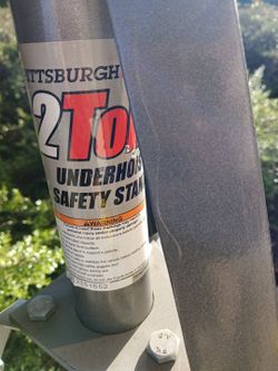 Pittsburgh 2 Ton Floor Jack