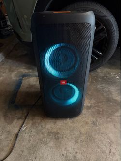 JBL Party Box 300