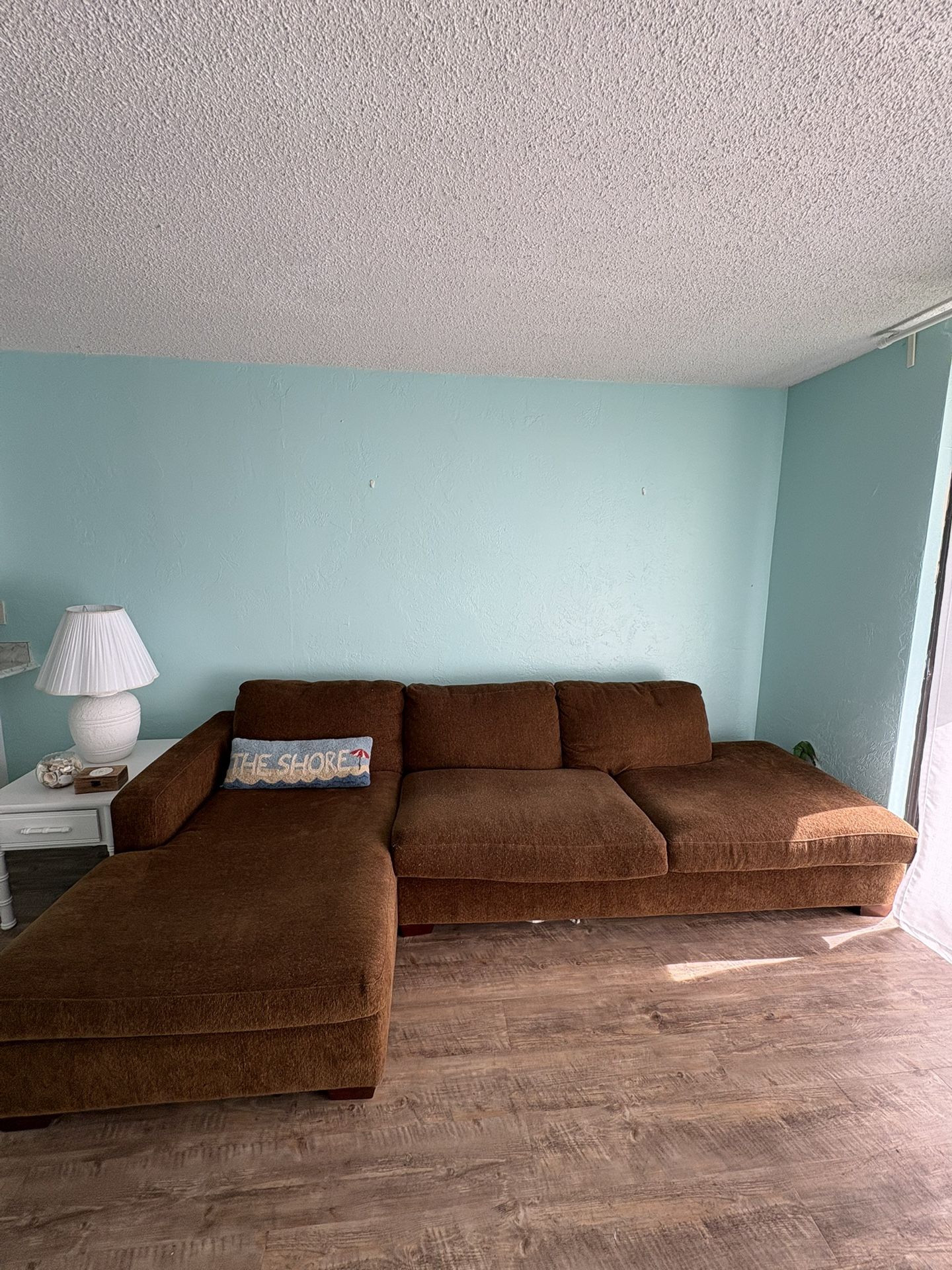 Large Sectional Sofa With Pullout Bed