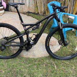 Specialized Camber Comp 29 Mtn Bike