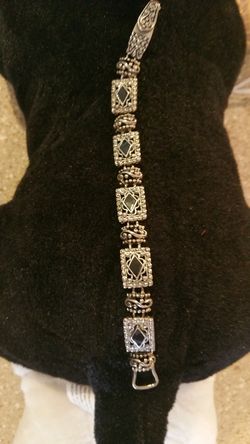 Sterling silver bracelet and black onyx