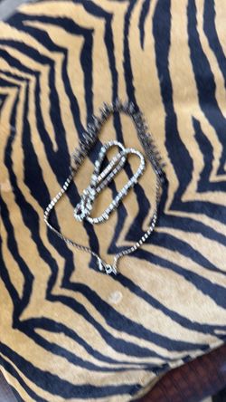 Black and silver stone set