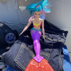 Barbie Dreamtopia Mermaid Doll, 12-Inch, Pink and Blue Hair, with 